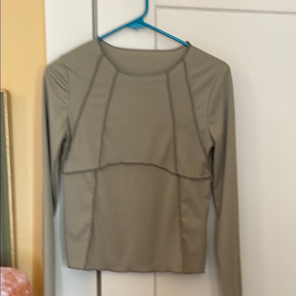 Olive top LS new condition